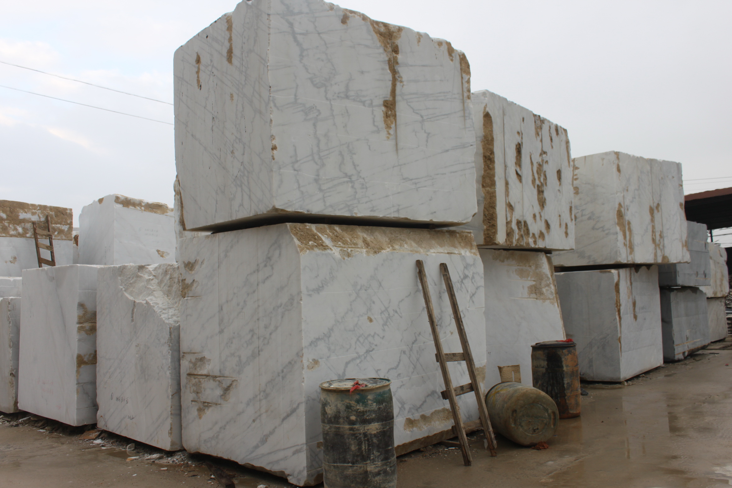Guangxi White Chinese Marble Quarry (5)